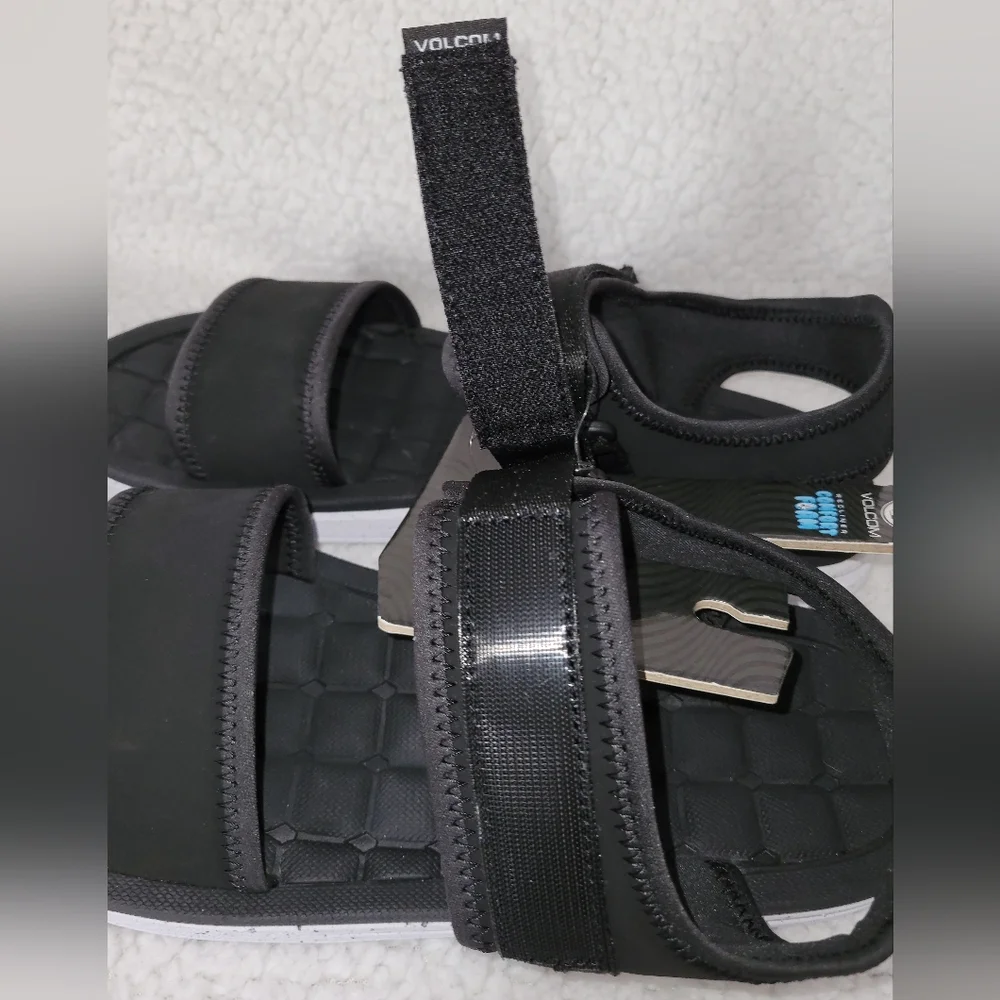 Volcom V.Co Draft Sport Sandals Black Water Friendly Comfort Foam Size 10 NWT